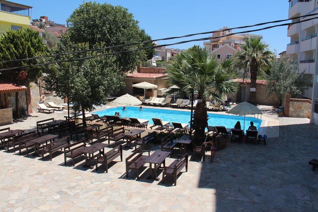 Esat Hotel Kusadası Exterior foto
