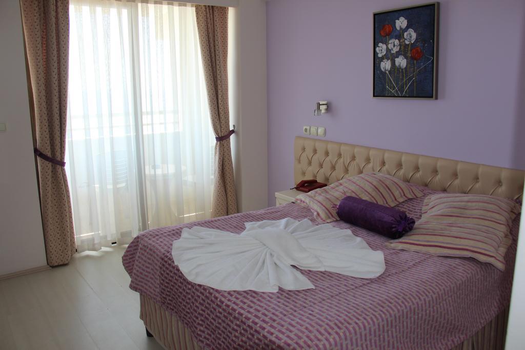 Esat Hotel Kusadası Exterior foto