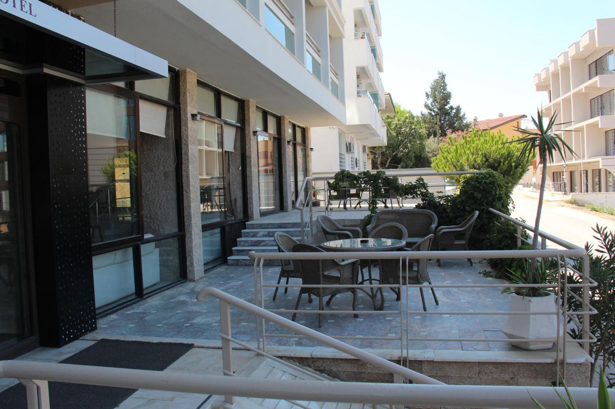 Esat Hotel Kusadası Exterior foto