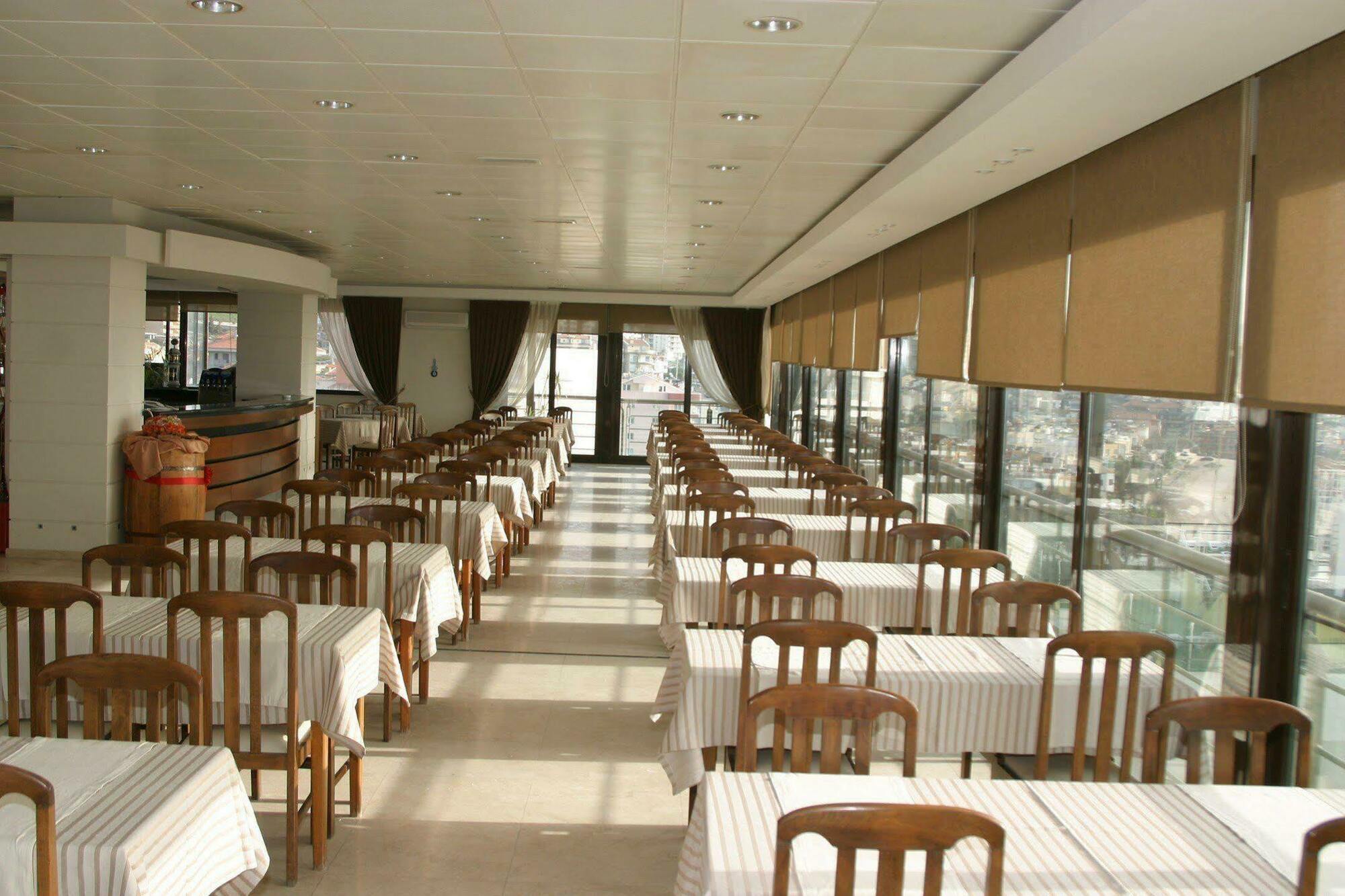 Esat Hotel Kusadası Exterior foto