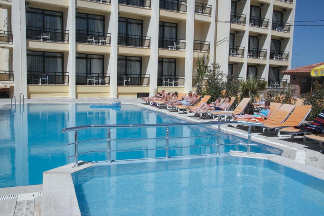 Esat Hotel Kusadası Exterior foto